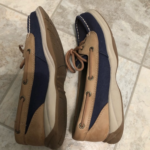 Sperry sliders - Picture 3 of 5